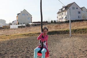 Zjazd linowy na plac zabaw